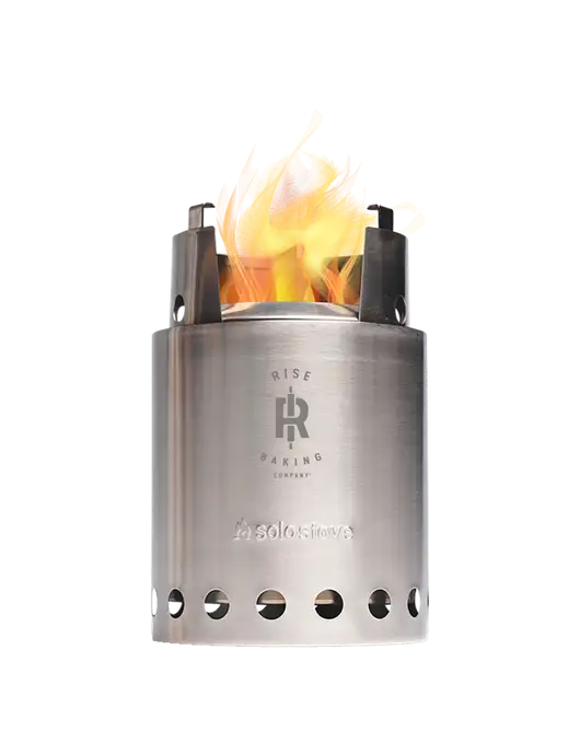 Solo Stove Titan w/Rise Baking Logo
