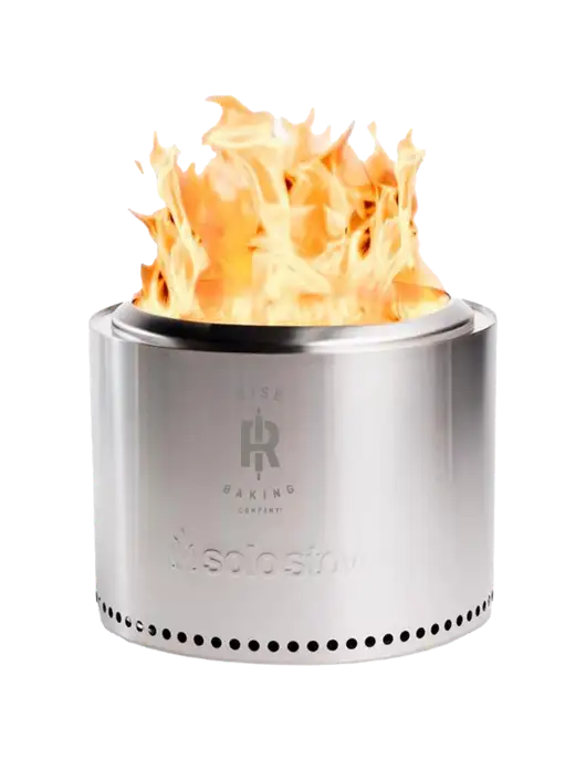 Solo Stove Bonfire 2.0 w/Rise Baking Logo